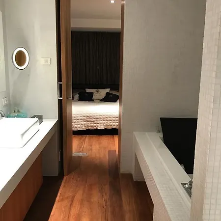 Long Beach Ii Aan Zeedijk Met Sauna アパート